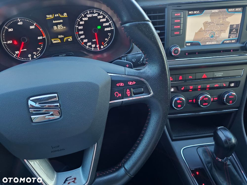 Seat Leon 2.0 TDI FR S&S DSG - 37