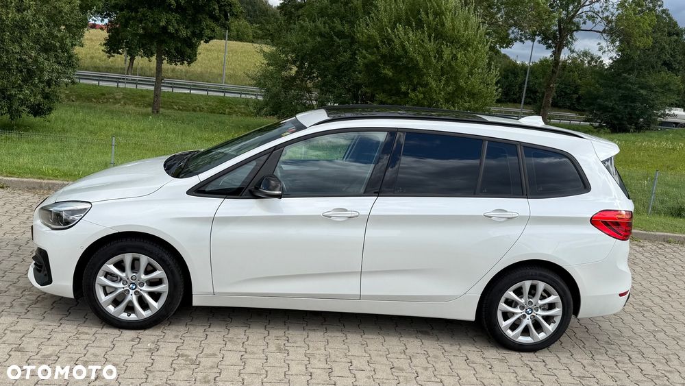 BMW Seria 2 218d Luxury Line sport - 2