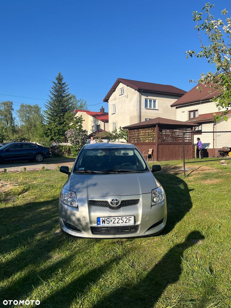 Toyota Auris 1.4 D-4D Luna - 17