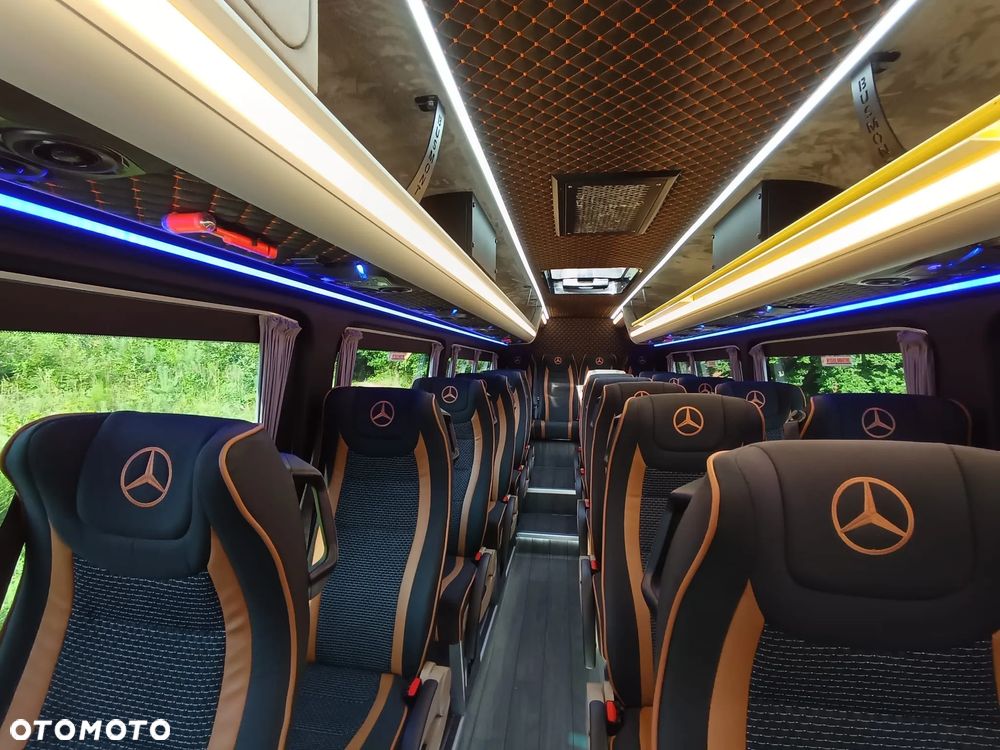 Mercedes-Benz Sprinter 517 - 4