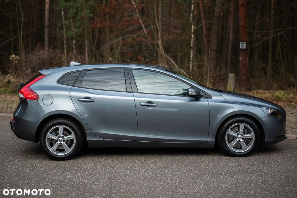 Volvo V40 T2 Geartronic Kinetic - 10