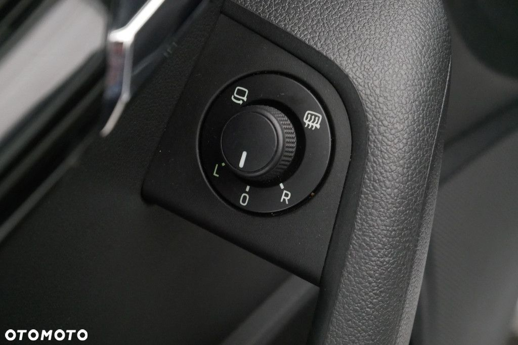 Skoda Octavia - 25