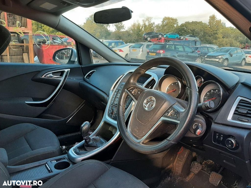 Scaune fata Opel Astra J 2011 BREAK 1.7 DTI A17DTR - 12