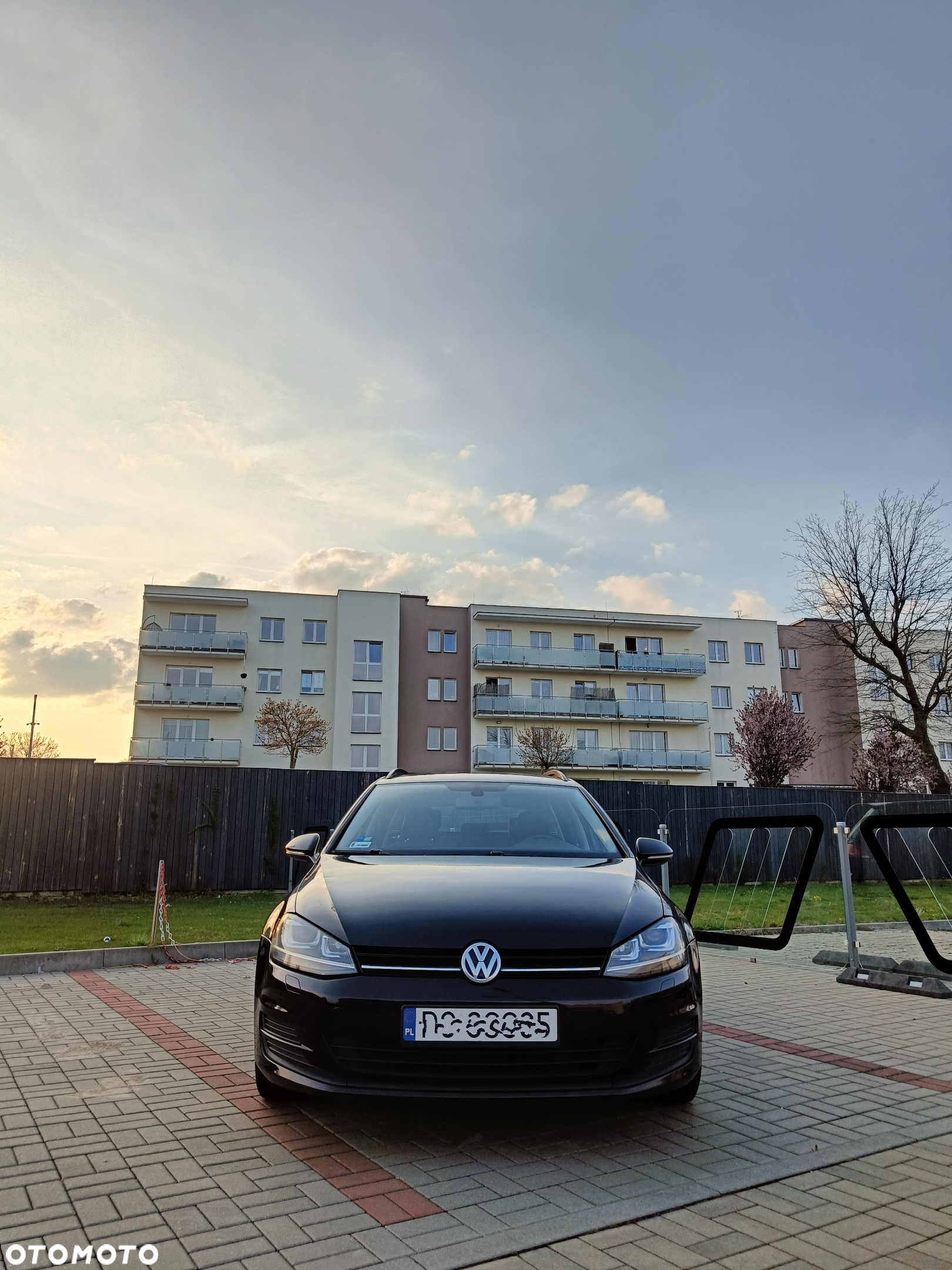 Volkswagen Golf - 5