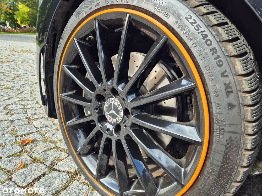 Mercedes-Benz CLA 220 AMG Line 7G-DCT - 9