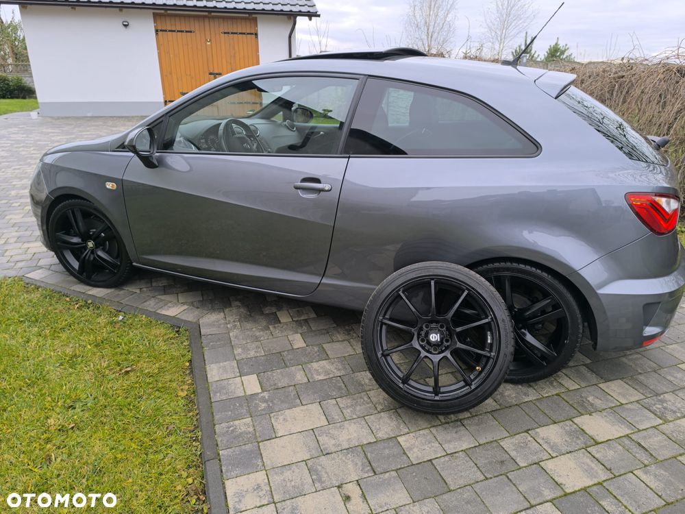 Seat Ibiza SC 1.8 TSI S&S Cupra - 24