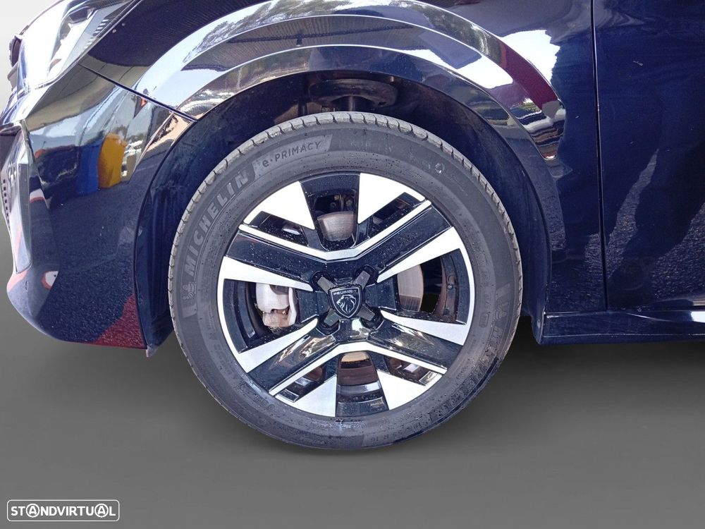 Peugeot 208 1.2 Hybrid Allure e-DCS6 — fotografia 14