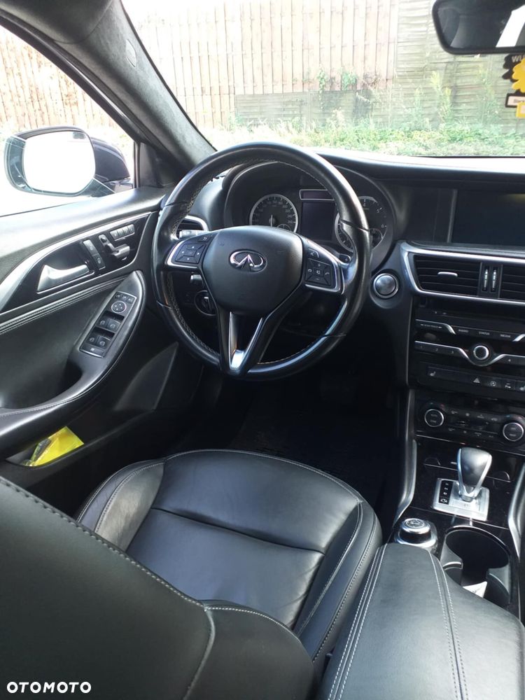 Infiniti QX30 2.2d DCT AWD Premium Tech - 15