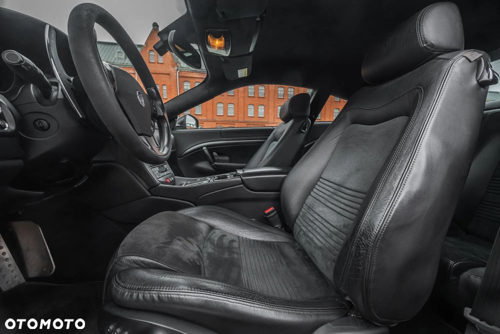 Maserati GranTurismo - 18
