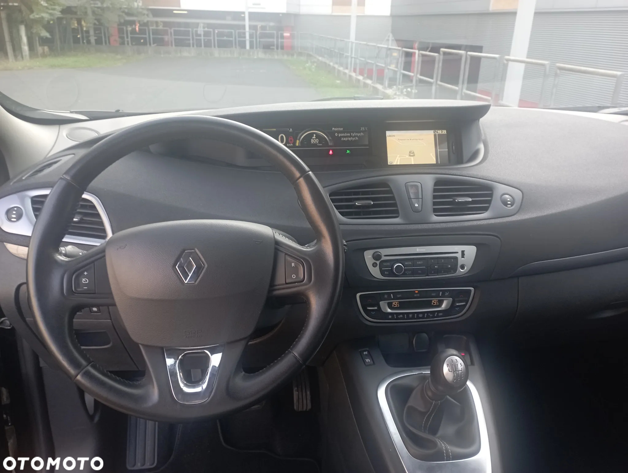 Renault Grand Scenic Gr 1.2 TCe Energy Limited - 4