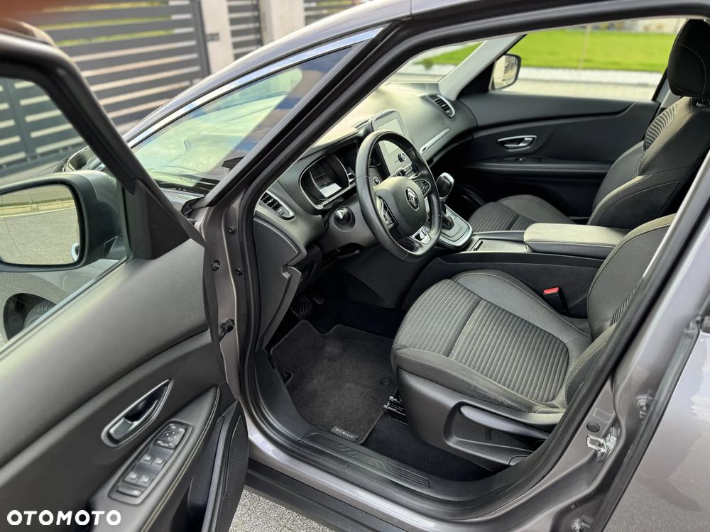Renault Scenic - 20