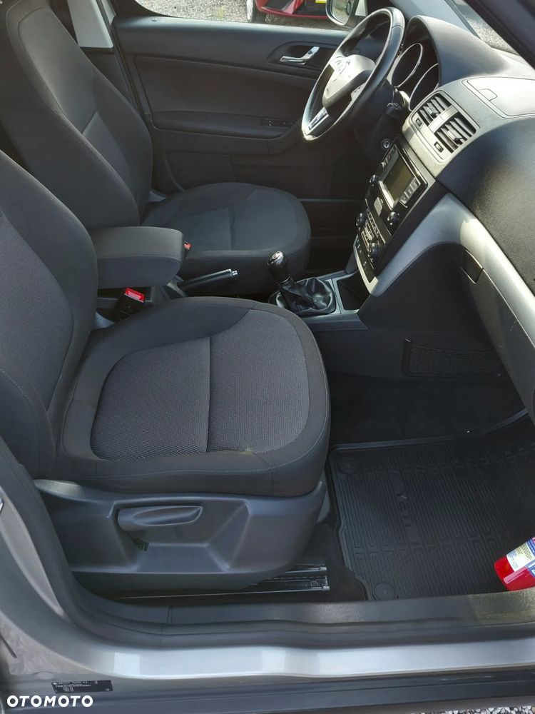 Skoda Yeti 2.0 TDI Ambition - 19