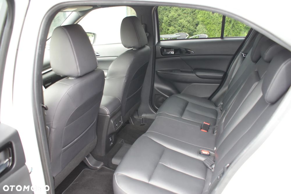Mitsubishi Eclipse Cross 4WD Top - 7