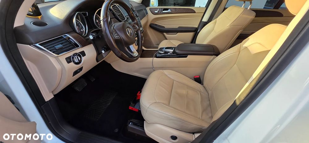 Mercedes-Benz GLE - 7