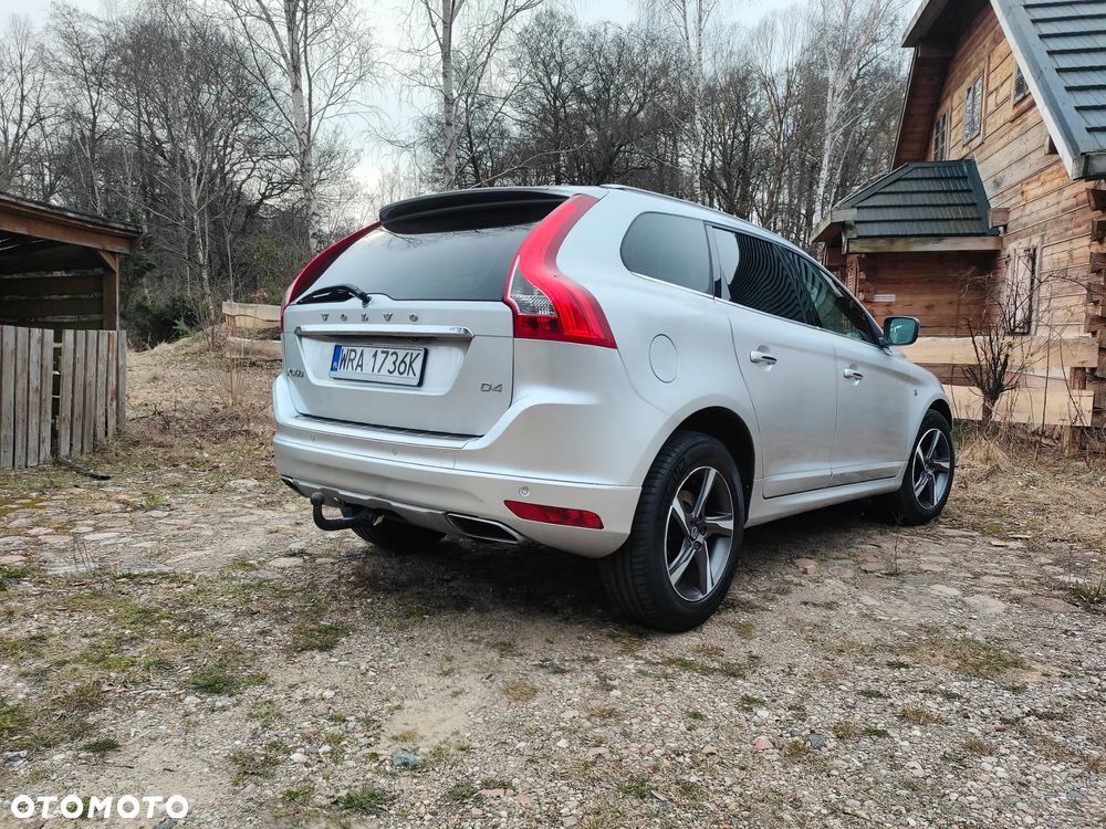 Volvo XC 60 D4 Drive-E Ocean Race - 4