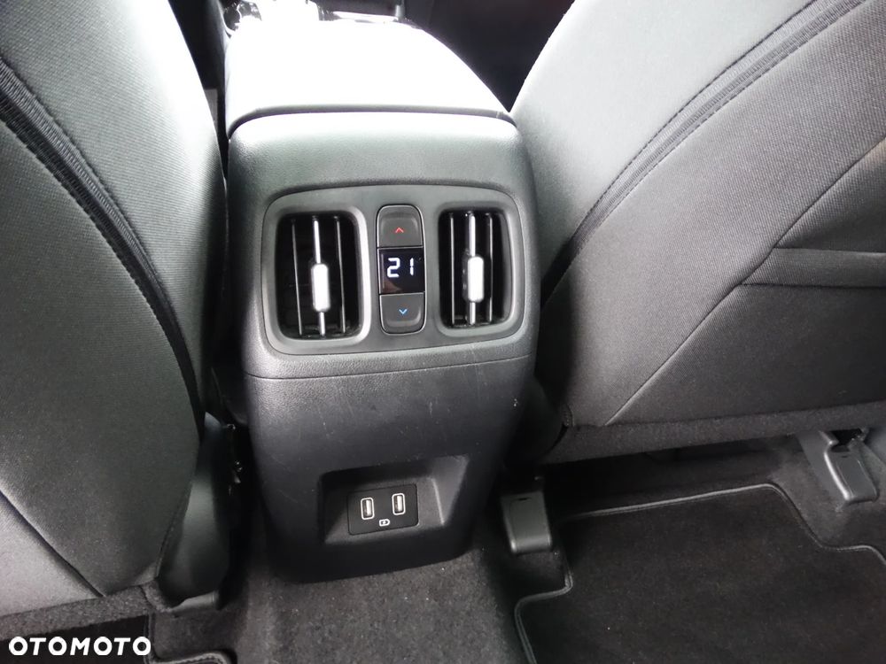 Hyundai Tucson - 16