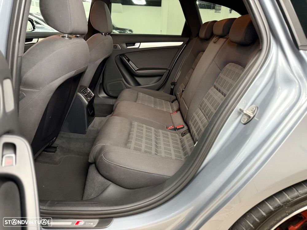 Audi A4 Avant 2.0 TDI S-line - 22