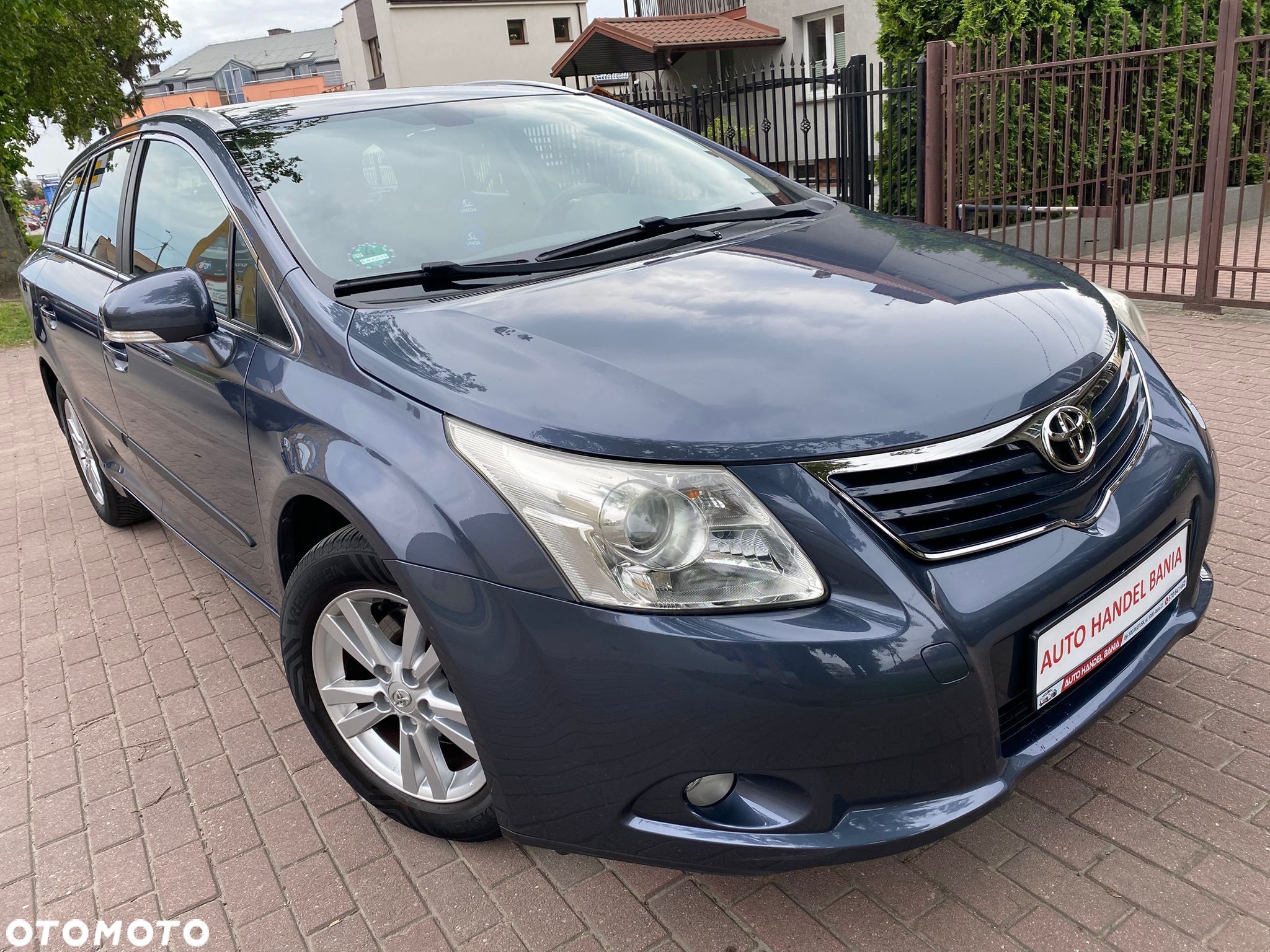Toyota Avensis 1.8 Business Edition - 1