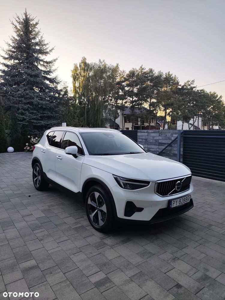 Volvo XC 40 B3 B DKG Plus Bright - 10