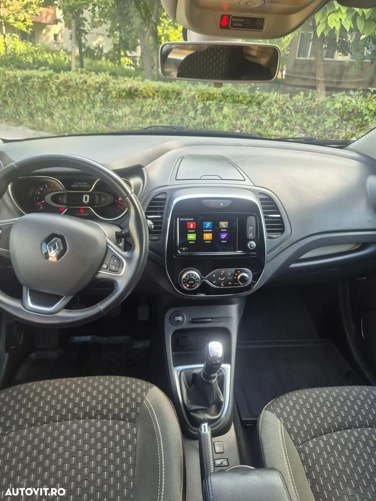 Renault Captur - 15