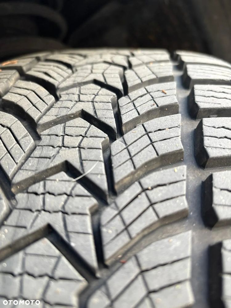 BMW Seria 5 525d - 10