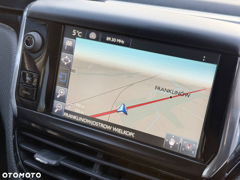 Peugeot 2008 BlueHDi FAP 120 STOP & START Crossway - 16