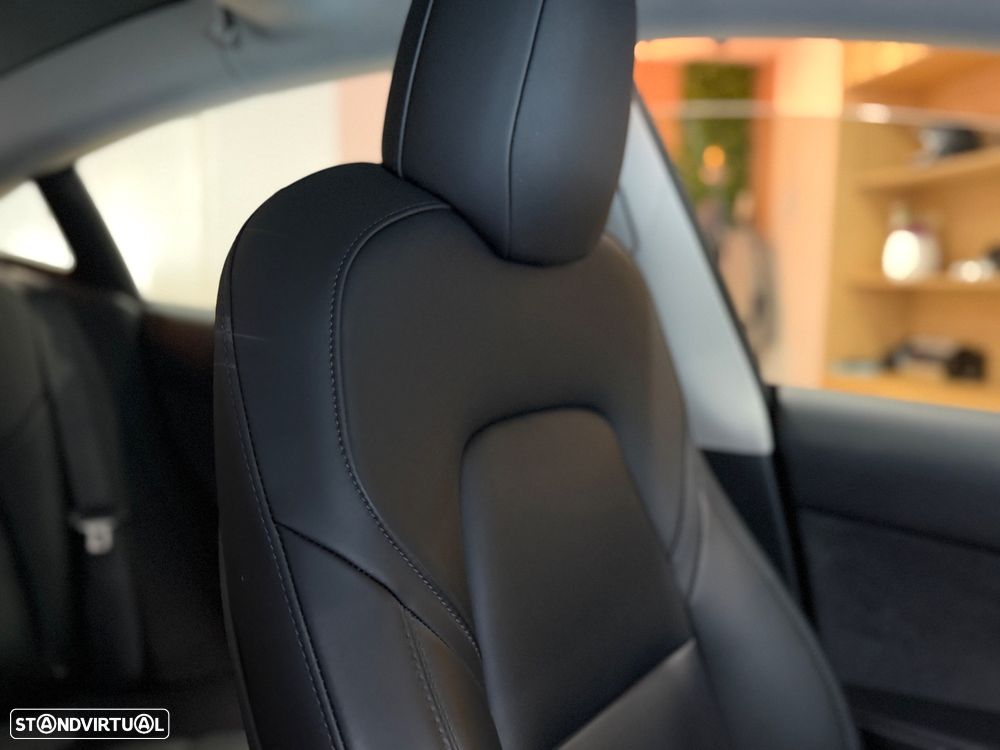 Tesla Model 3 Standard RWD - 12
