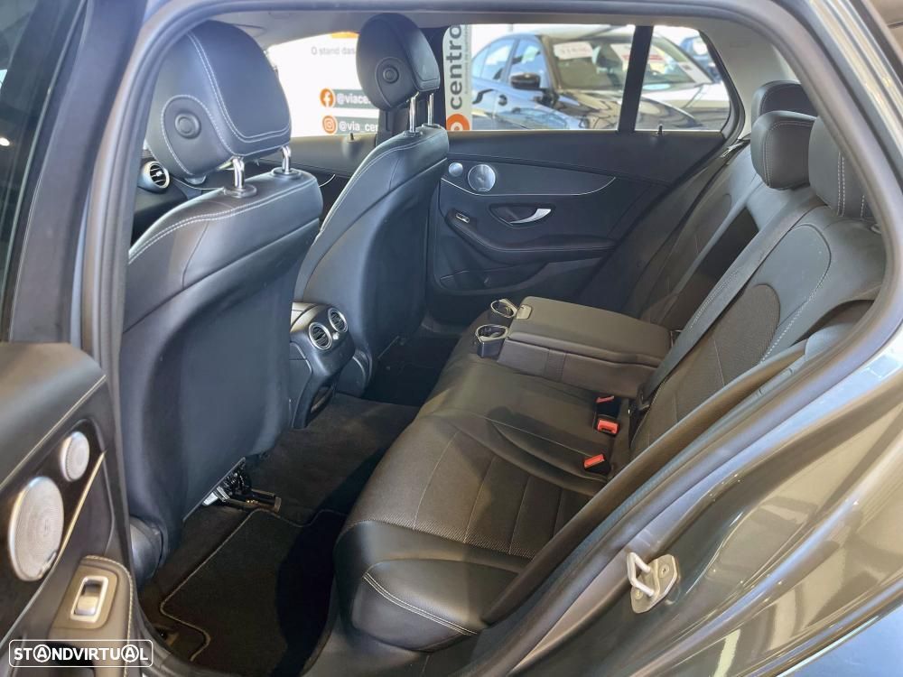 Mercedes-Benz C 300 de T 9G-TRONIC AMG Line - 34
