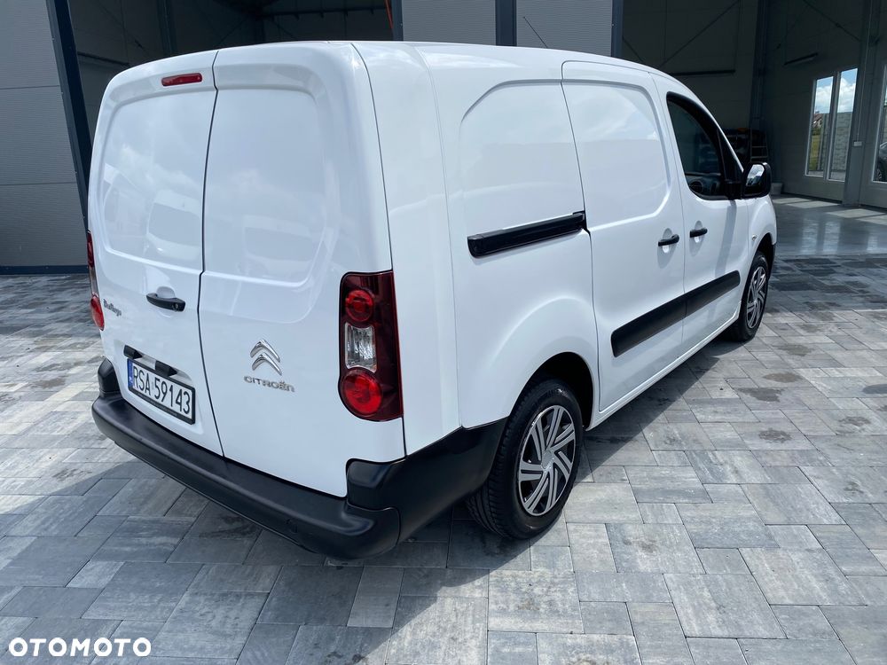 Citroën BERLINGO 1.6 HDI, MAX długi, 3-osobowy, klimatyzacja, zakupiony w salonie w Rzeszowie - 32