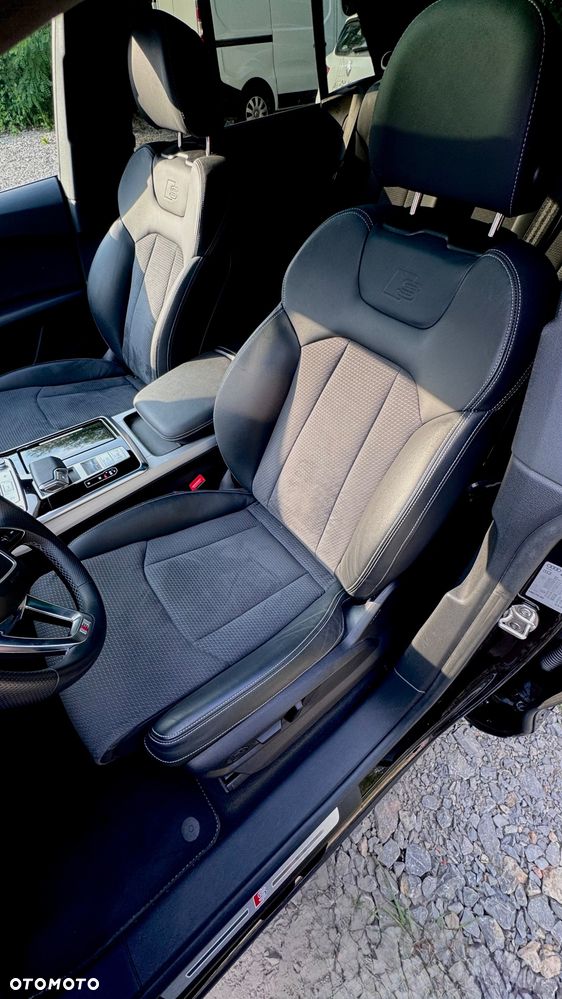Audi Q8 55 TFSI mHEV Quattro Tiptronic - 10