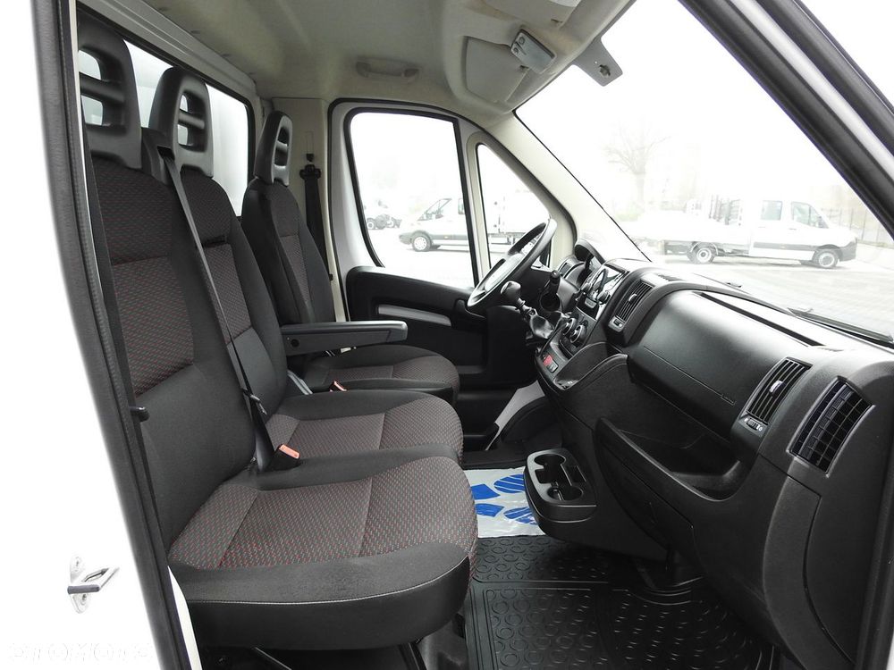 Peugeot BOXER KONTENER WINDA 8 PALET TEMPOMAT KLIMATYZACJA  140KM - 34
