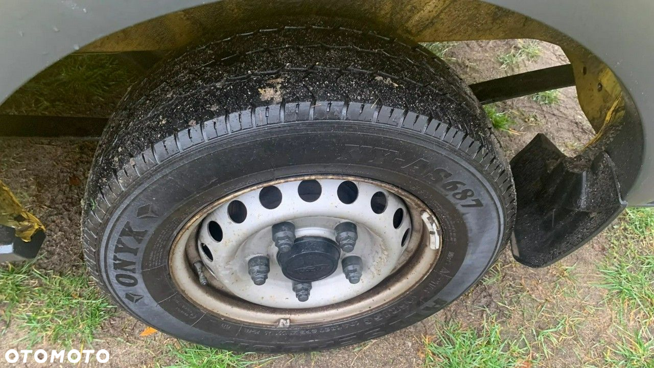 Ford Transit - 10