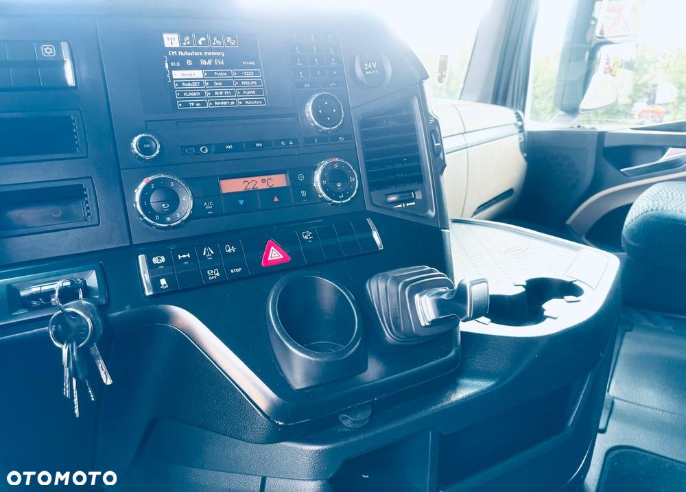 Mercedes-Benz Actros 1845 - 12