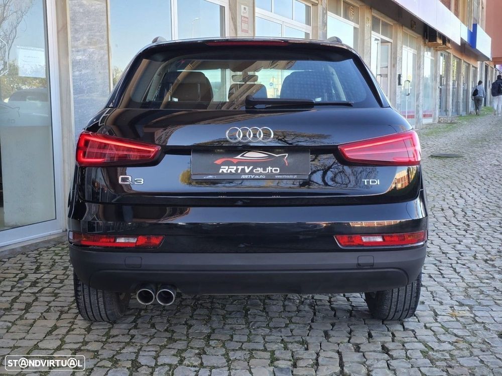 Audi Q3 2.0 TDI Design - 15