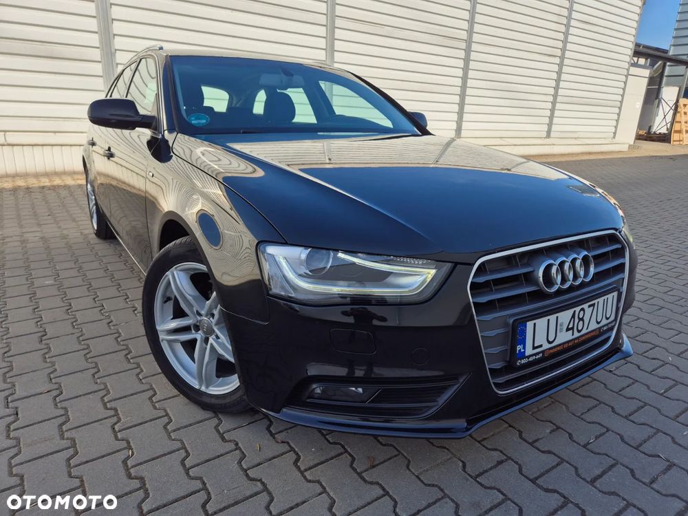 Audi A4 Avant 2.0 TDI DPF clean diesel S line Sportpaket - 2