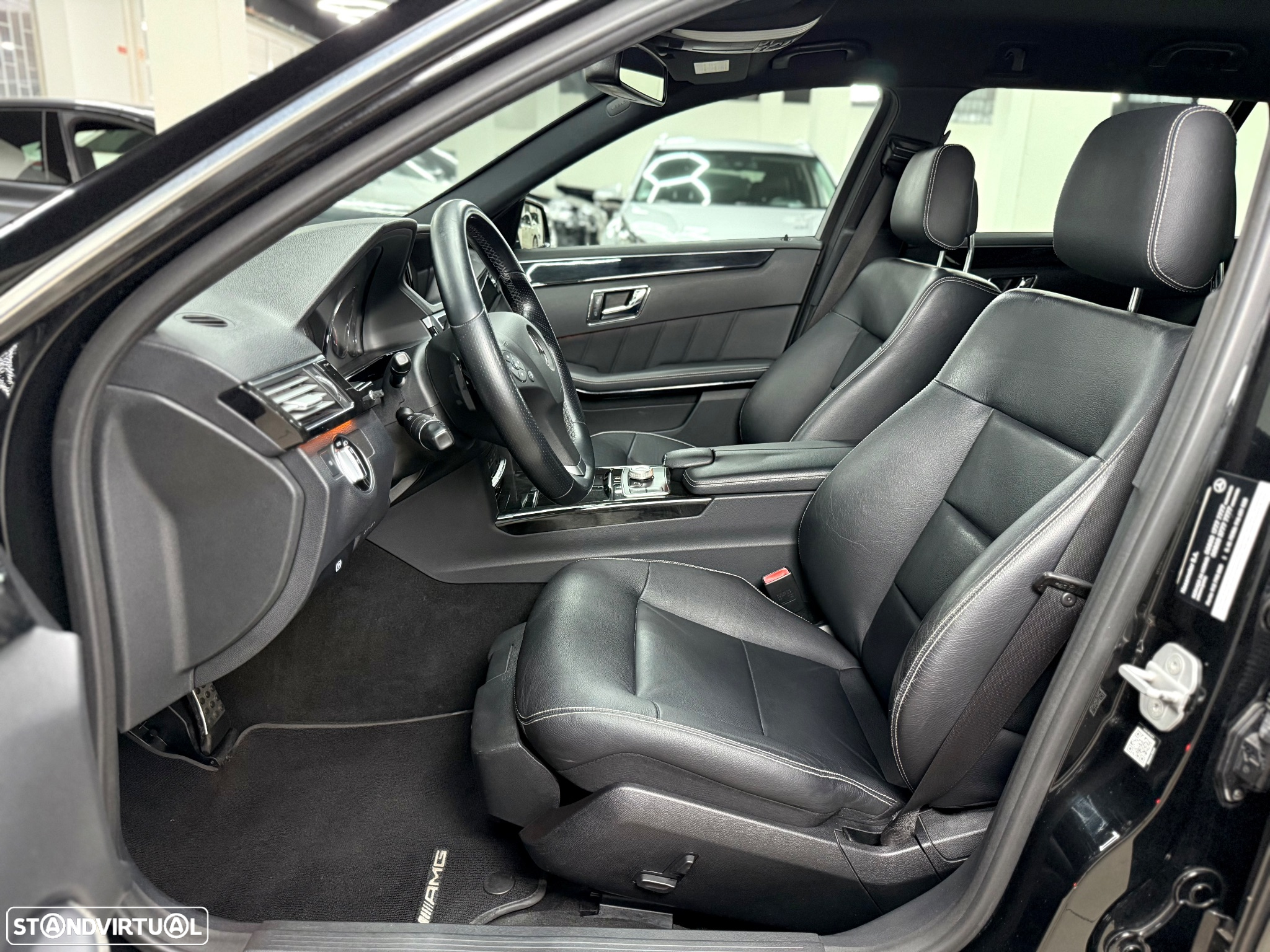 Mercedes-Benz E 350 CDi Avantgarde BlueEfficiency - 16