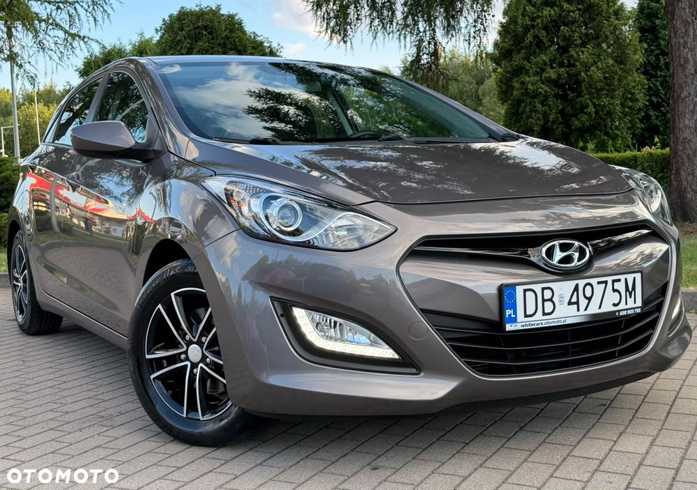 Hyundai i30 1.4 Fifa World Cup Edition - 1