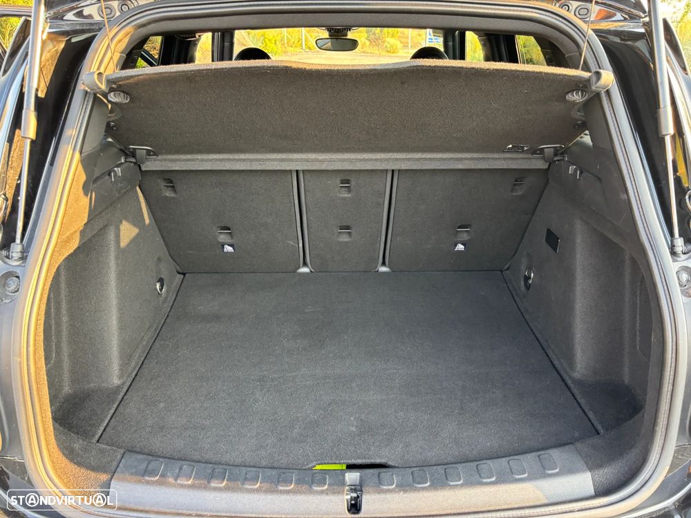 MINI Countryman Cooper SE ALL4 Auto - 9