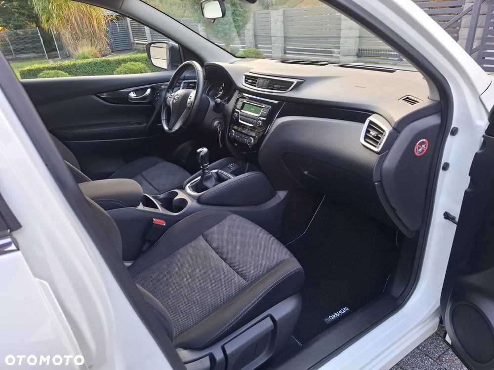 Nissan Qashqai 1.6 DIG-T Acenta - 12