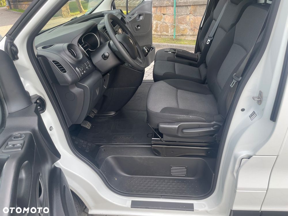 Renault Trafic Long Custom Vivaro Scudo Talento T6 Primastar Expert Jumpy - 12