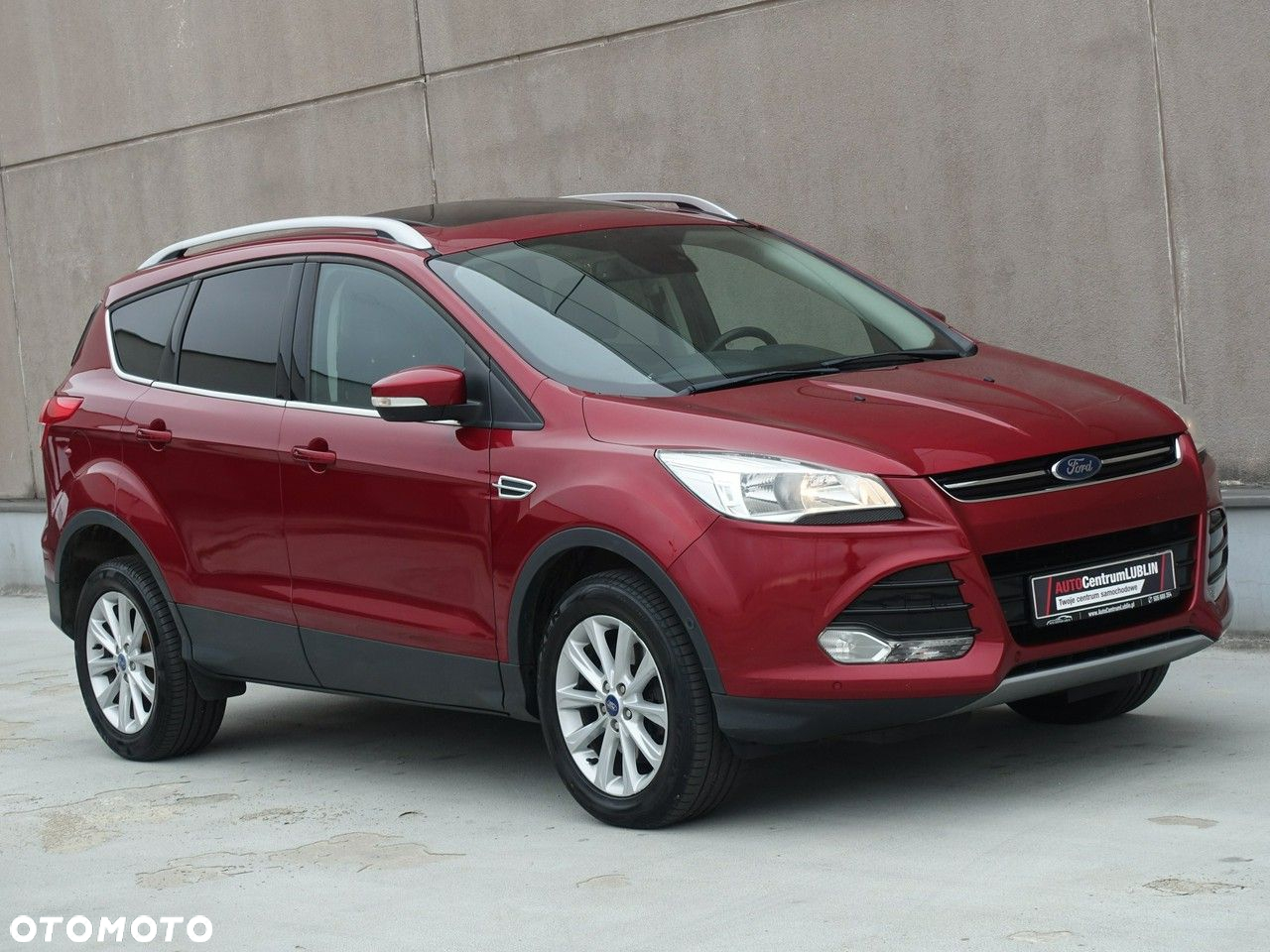 Ford Kuga 2.0 TDCi 2x4 Titanium - 2