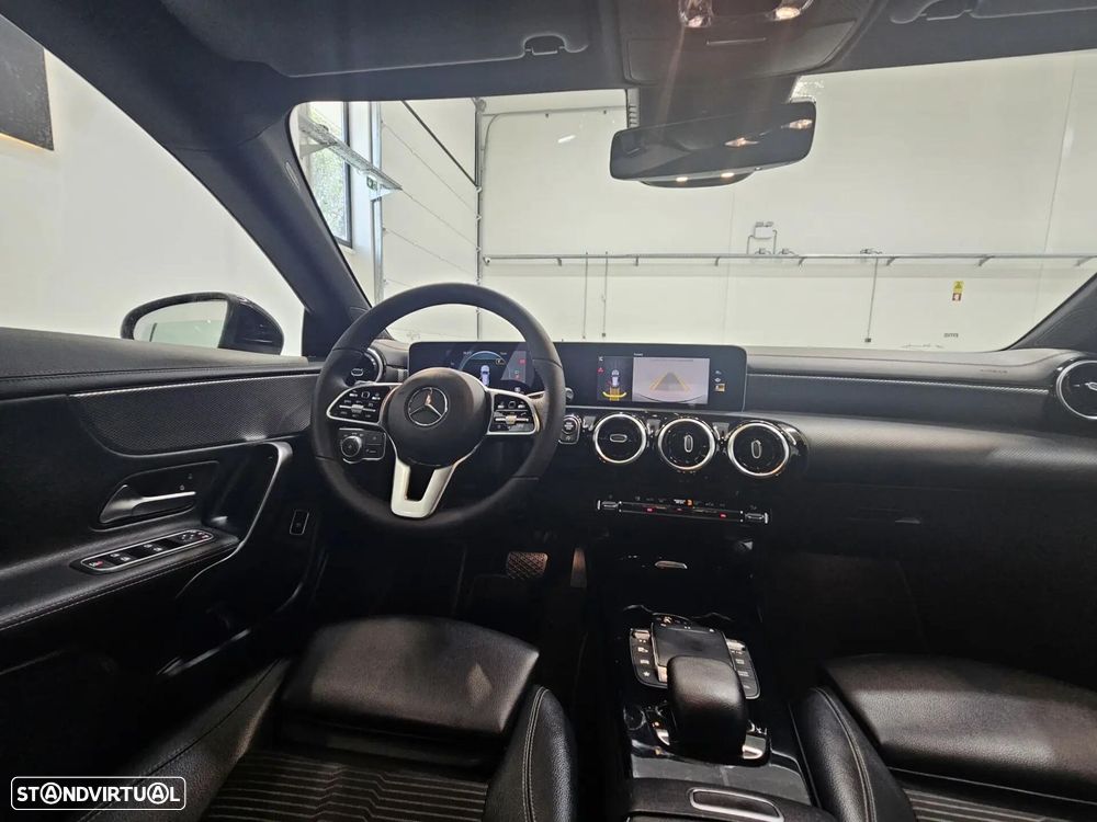 Mercedes-Benz CLA 180 d Shooting Brake Progressive Aut. - 42