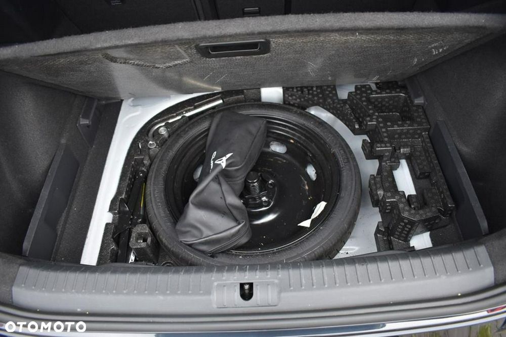 Cupra Formentor 1.5 eTSI DSG - 21