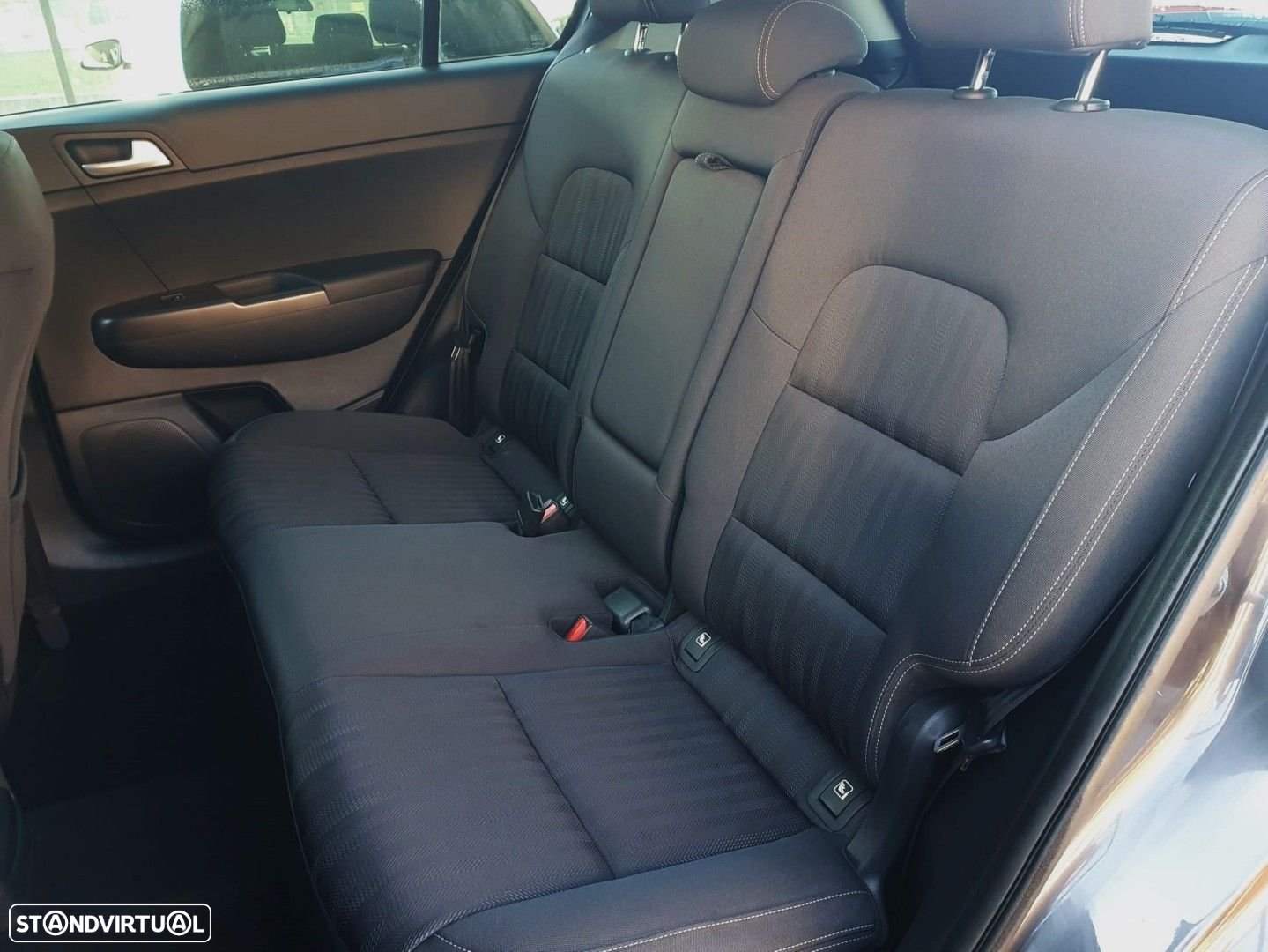 Kia Sportage 1.6 GDI ISG EX - 16