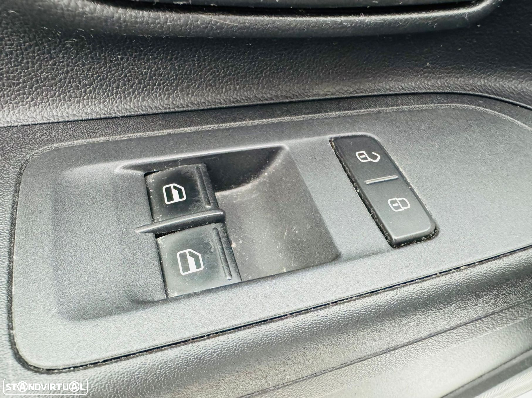 VW e-Up! Confort - 17