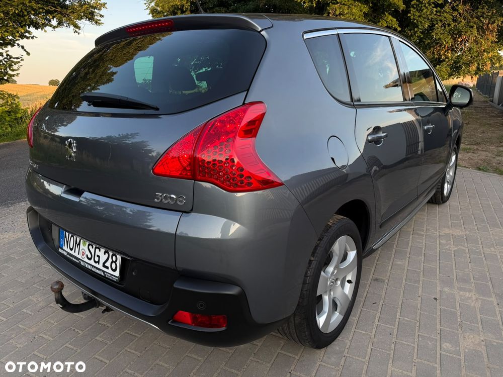 Peugeot 3008 1.6 Premium+ - 7