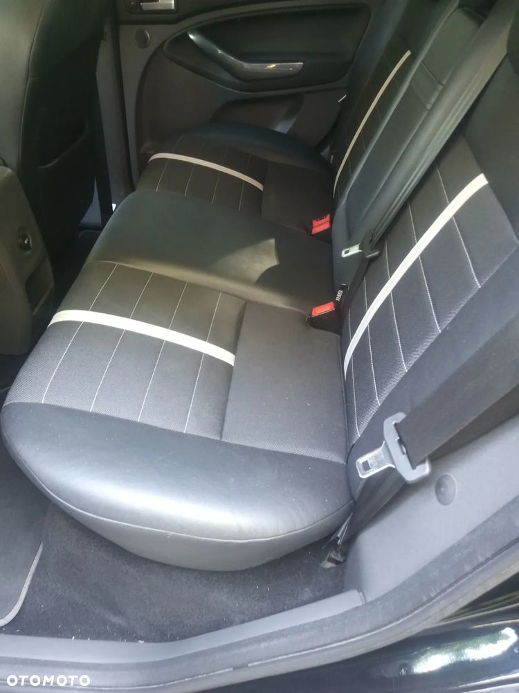 Toyota Auris 1.6 Travel - 28