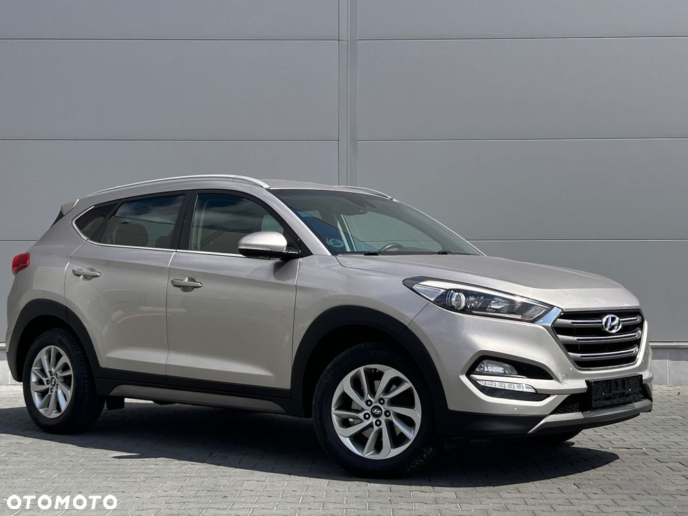 Hyundai Tucson 1.6 GDI BlueDrive GO 2WD - 9