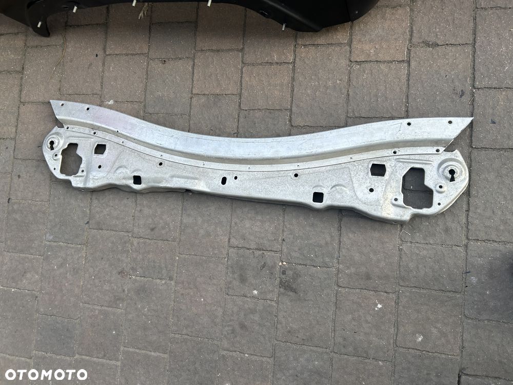 PAS PRZEDNI MERCEDES E-KLASA W213 A2136260600 ORG - 1