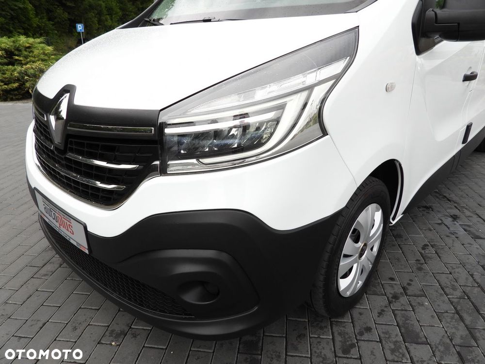 Renault TRAFIC FURGON CHŁODNIA  -5*C ZASILANIE 230V TEMPOMAT LEDY KLIMATYZACJA  120KM - 28